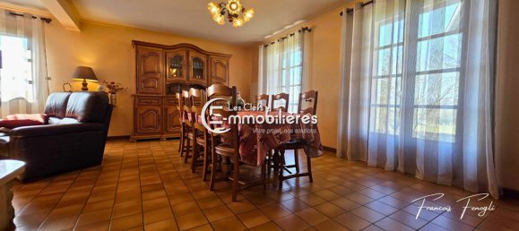 5 bedrooms House in Louhans, France No. 198700 9