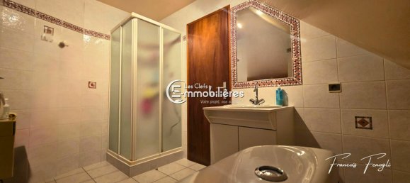 5 bedrooms House in Louhans, France No. 198700 13