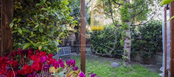 4 rooms House in Prato, Italy No. 129314 2