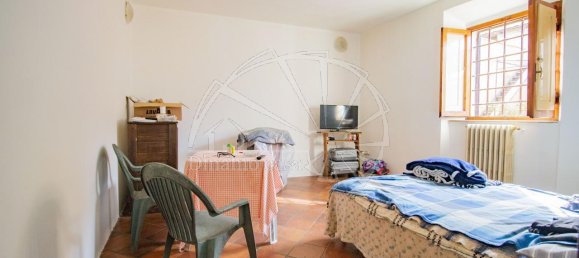 4 rooms House in Prato, Italy No. 129314 15