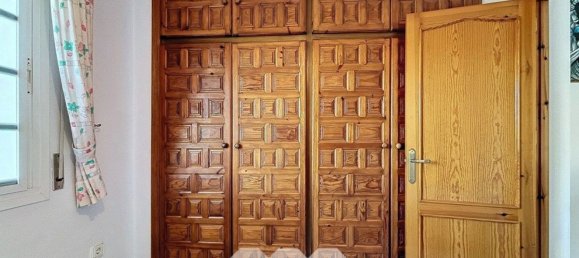 4 Schlafzimmer Haus in Caleta de Velez, Spain, Nr. 45232 33