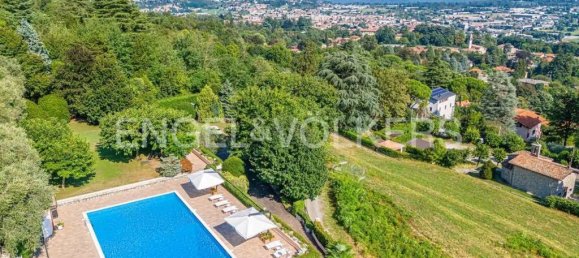4 bedrooms Villa in Albavilla, Italy No. 131658 30