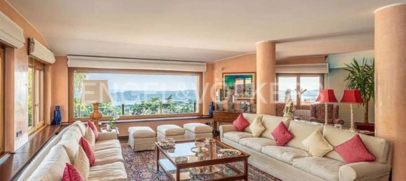 4 bedrooms Villa in Albavilla, Italy No. 131658 6