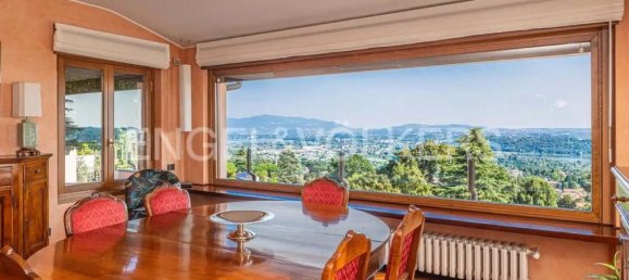 4 bedrooms Villa in Albavilla, Italy No. 131658 11