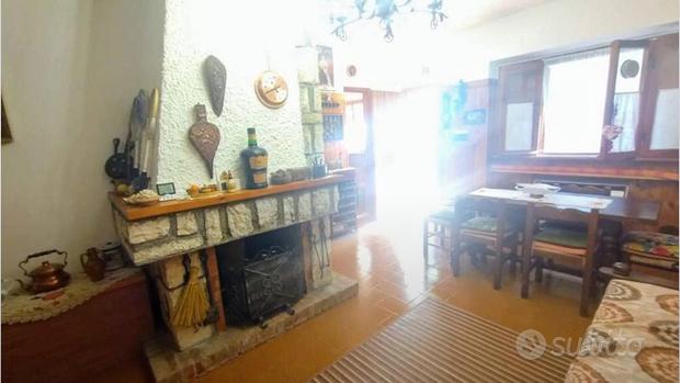 3-Zimmer Wohnung in Tagliacozzo, Italy, Nr. 267786