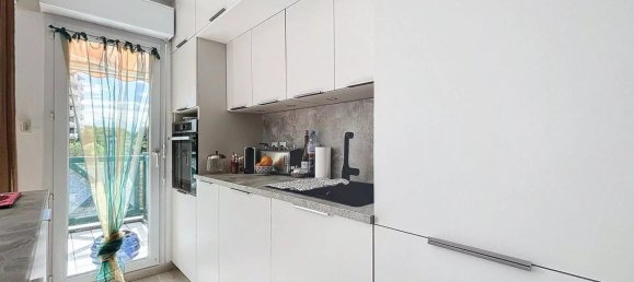 1 bedroom Apartment in Anglet, France No. 358051 4