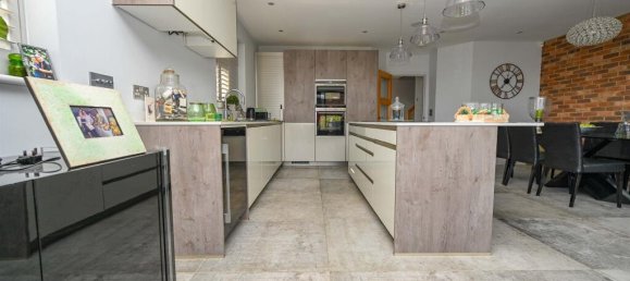 3 bedrooms Commercial property in Radlett, United Kingdom No. 6189 17