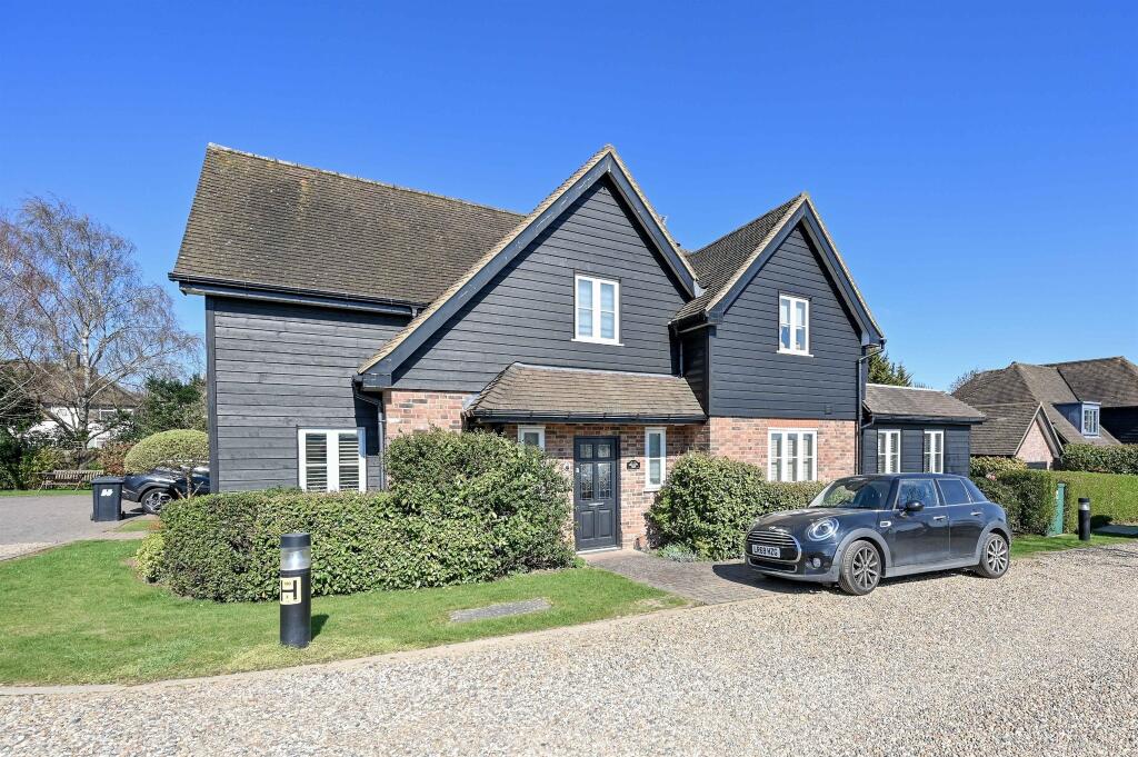 3 bedrooms Commercial property in Radlett, United Kingdom No. 6189