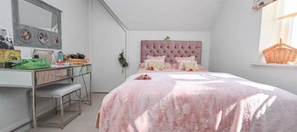 3 bedrooms Commercial property in Radlett, United Kingdom No. 6189 37