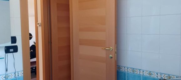 5 rooms Apartment in San Giorgio del Sannio, Italy No. 110574 4