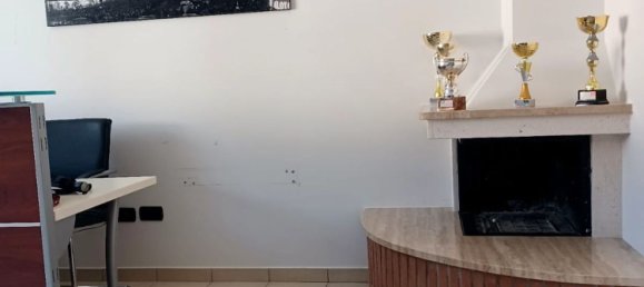 5 rooms Apartment in San Giorgio del Sannio, Italy No. 110574 7