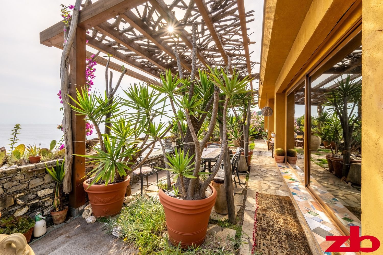 17-Zimmer Villa in Recco, Italy, Nr. 213173