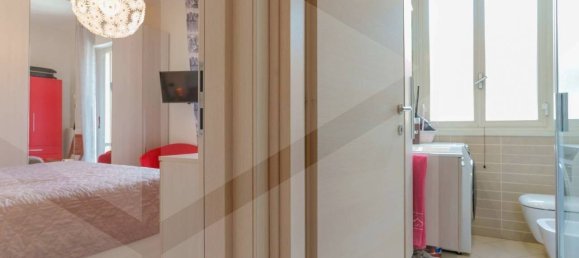 1 bedroom Apartment in Bologna, Italy No. 33380 18