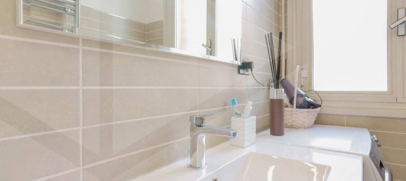 1 bedroom Apartment in Bologna, Italy No. 33380 22