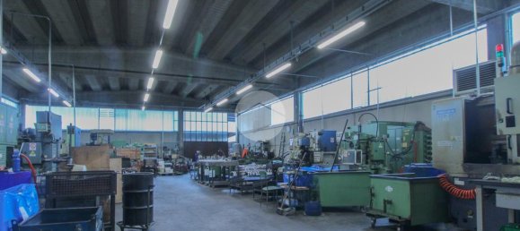 1 room Warehouse in Caravaggio, Italy No. 257654 7