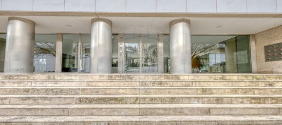 1 bedroom Apartment in Porto, Portugal No. 9857 17