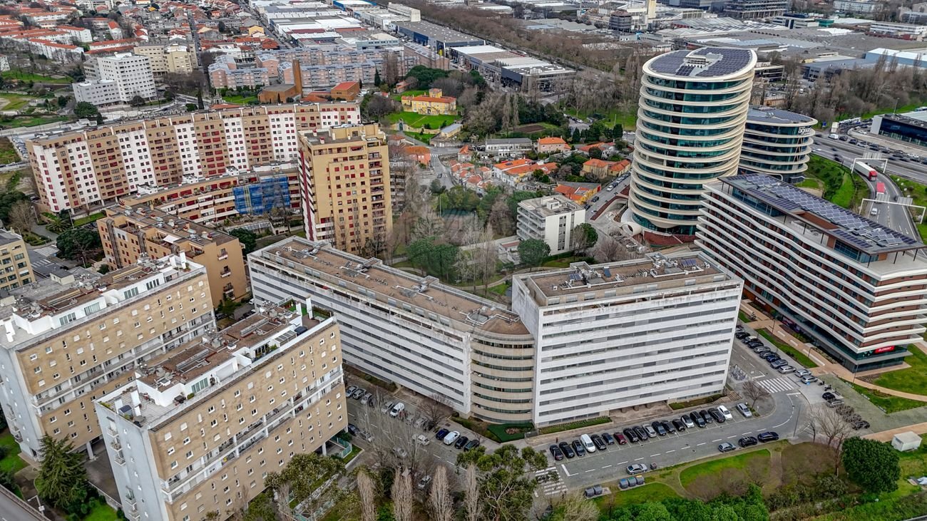 1 bedroom Apartment in Porto, Portugal No. 9857