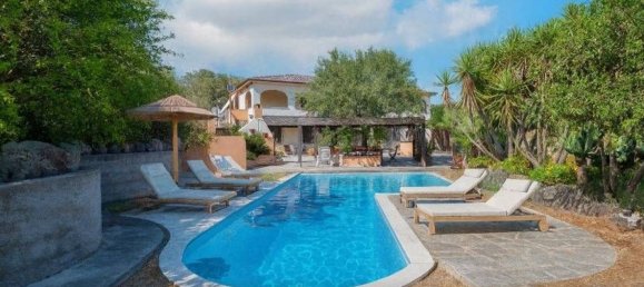 6 bedrooms Villa in Alghero, Italy No. 377967 2