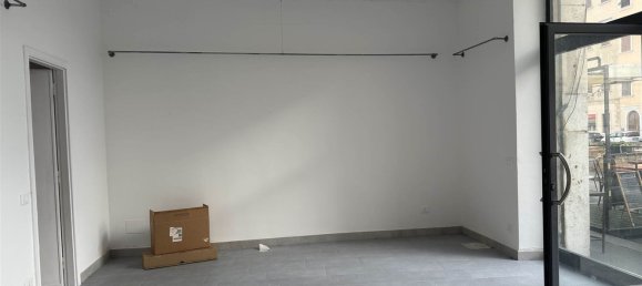  عقار تجاري في Livorno, Italy 88متر مربع رقم 325160 2