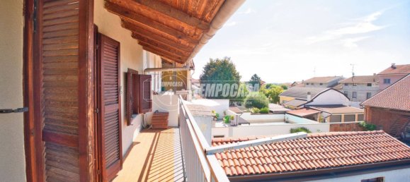 3 bedrooms House in Romentino, Italy No. 308827 36