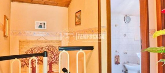 3 bedrooms House in Romentino, Italy No. 308827 14