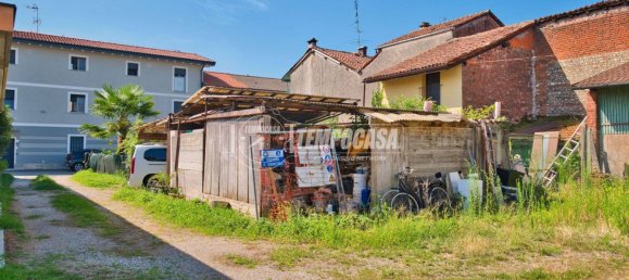 3 bedrooms House in Romentino, Italy No. 308827 38