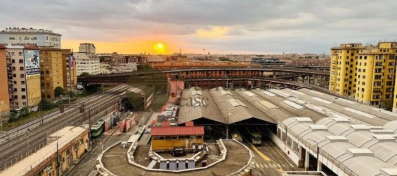 2-salle Penthouse à Rome, Italy No. 41254 9