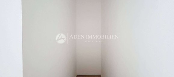 Studio à Charlottenburg, Germany No. 343636 10