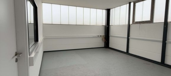 1831m² Building in Esslingen, Germany No. 223740 9