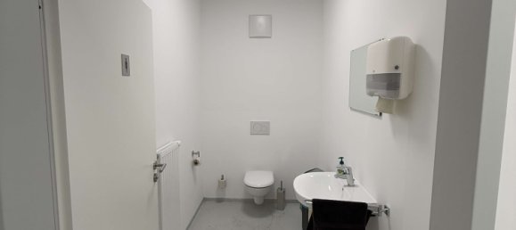 1831m² Building in Esslingen, Germany No. 223740 16