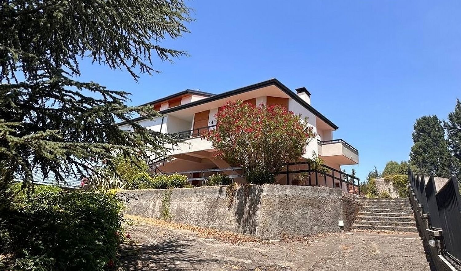 Villa de 10 habitaciónes en Pedara, Italy No. 270331