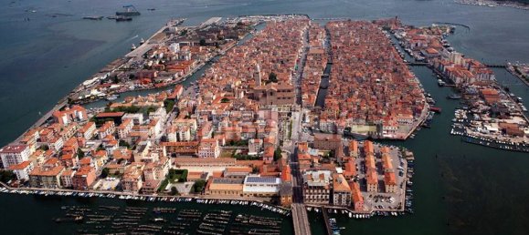 4 rooms Commercial property in Chioggia, Italy No. 56521 5