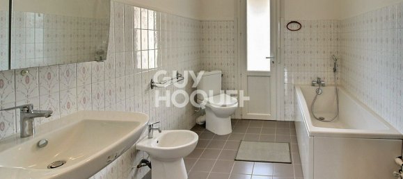 Квартира с 2 спальнями в Аяччо, Франция № 222180 11