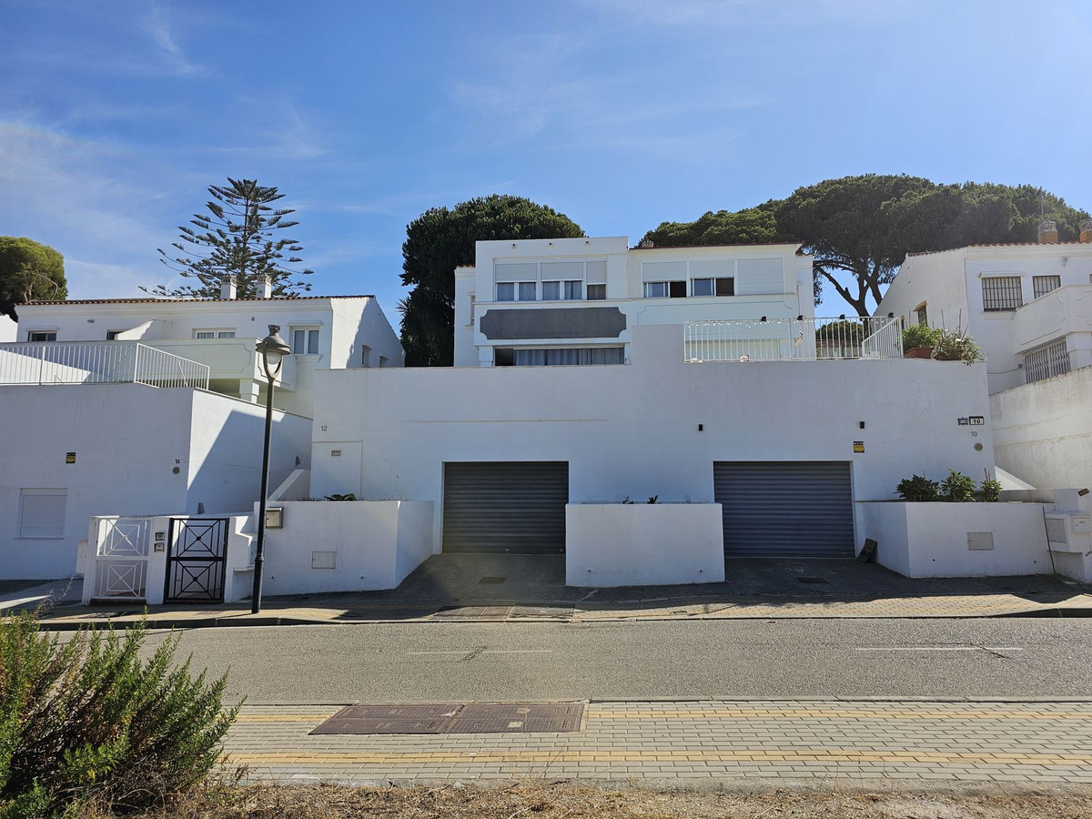 4 bedrooms House in Marbella, Spain No. 47442