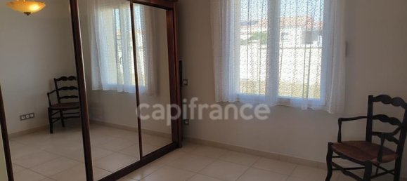 3 Schlafzimmer Haus in Pisany, France, Nr. 334426 10