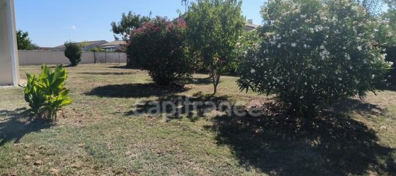 3 Schlafzimmer Haus in Pisany, France, Nr. 334426 12