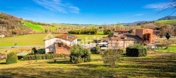 Casa de 4 dormitorios en Volterra, Italy No. 151893 4