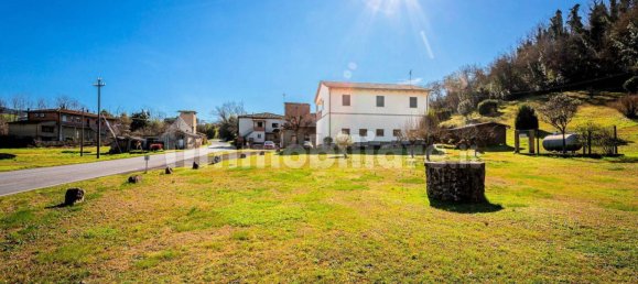Casa de 4 dormitorios en Volterra, Italy No. 151893 9