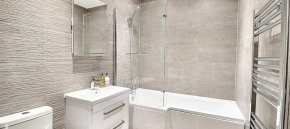 3 bedrooms House in Biggin Hill, United Kingdom No. 4745 12