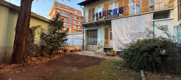 6 Schlafzimmer Villa in Turin, Italy, Nr. 155676 3