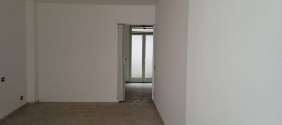 Imóvel comercial em Vittoria, Italy 45 m² N.º 296049 7