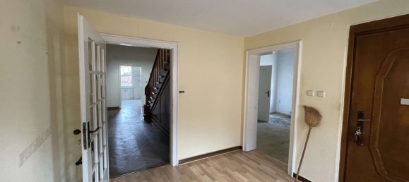 8-salle Villa à Salzlandkreis, Germany No. 69790 4