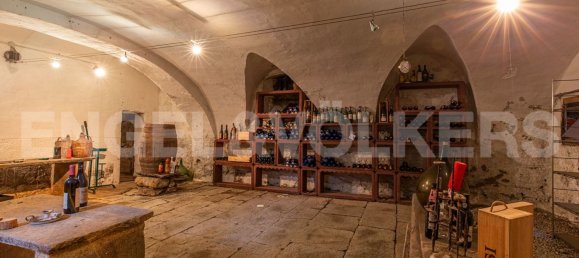 15-Zimmer Villa in Madonna del Sasso, Italy, Nr. 132567 23