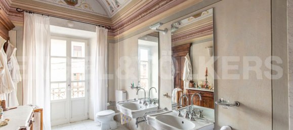 15-Zimmer Villa in Madonna del Sasso, Italy, Nr. 132567 13