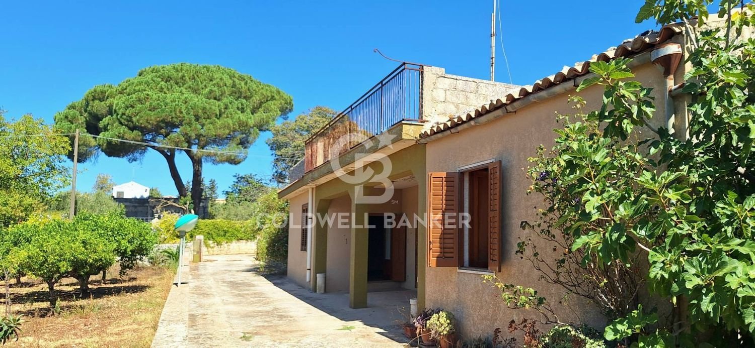 Casa de 6 dormitorios en Modica, Italy No. 373037