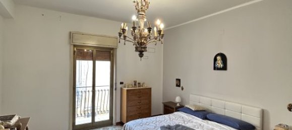 4 bedrooms Apartment in Palermo, Italy No. 144209 6