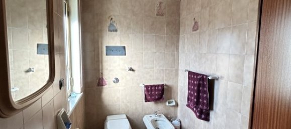 4 bedrooms Apartment in Palermo, Italy No. 144209 4