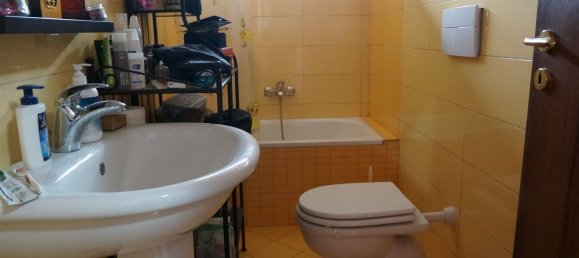 3 rooms Apartment in San Giovanni Valdarno, Italy No. 108695 5