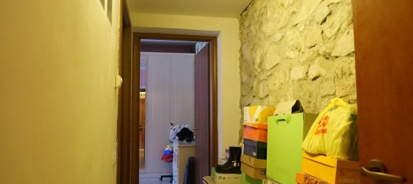3 rooms Apartment in San Giovanni Valdarno, Italy No. 108695 10