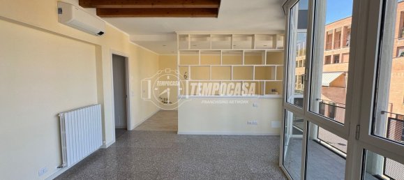5 rooms Penthouse in Savignano sul Panaro, Italy No. 301952 8